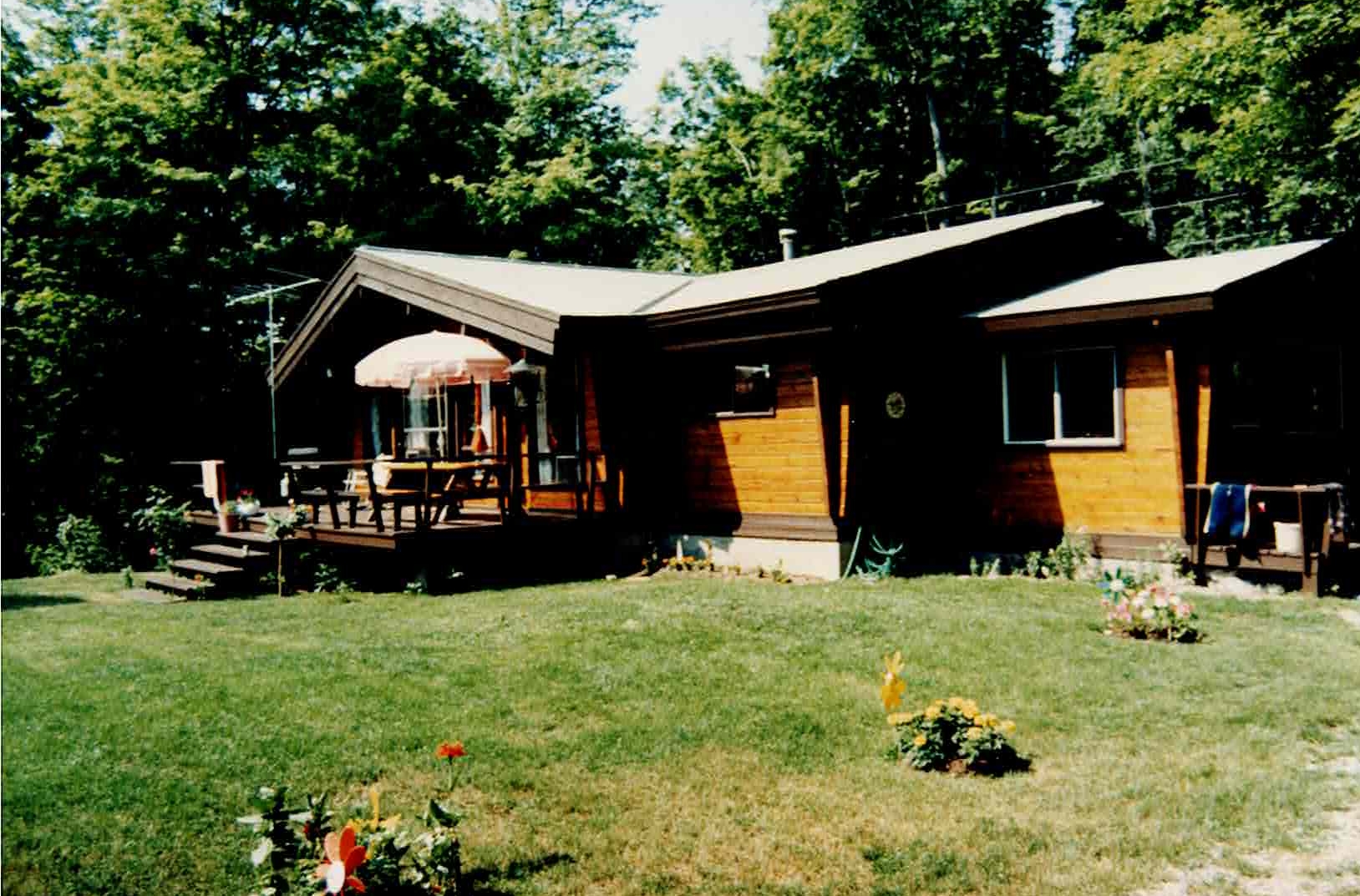 The cottage on Horseshoe Lake